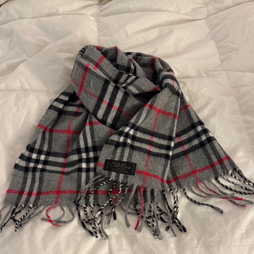 Italian Wool and cashmere scarf vintage